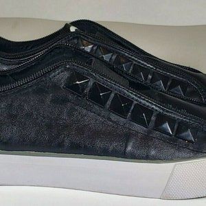 GUESS GBLAIR Women's Low Top Slip On Sneaker black SZ 6